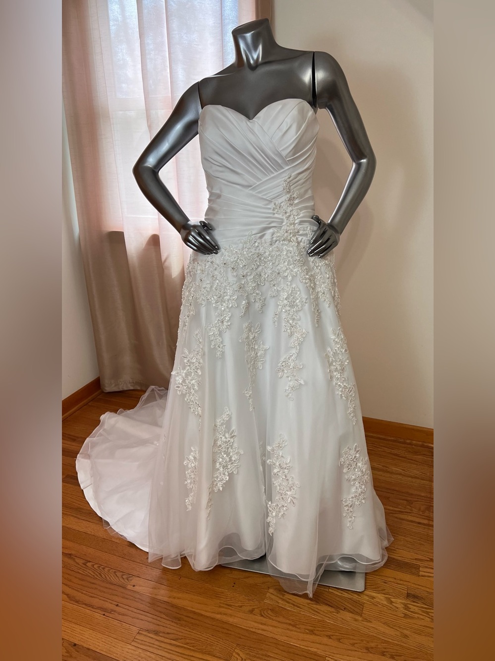 David's Bridal White wedding gown style WG3103